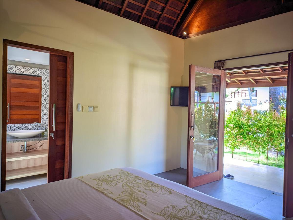 The Club Villas Lombok Sekotong Exterior foto